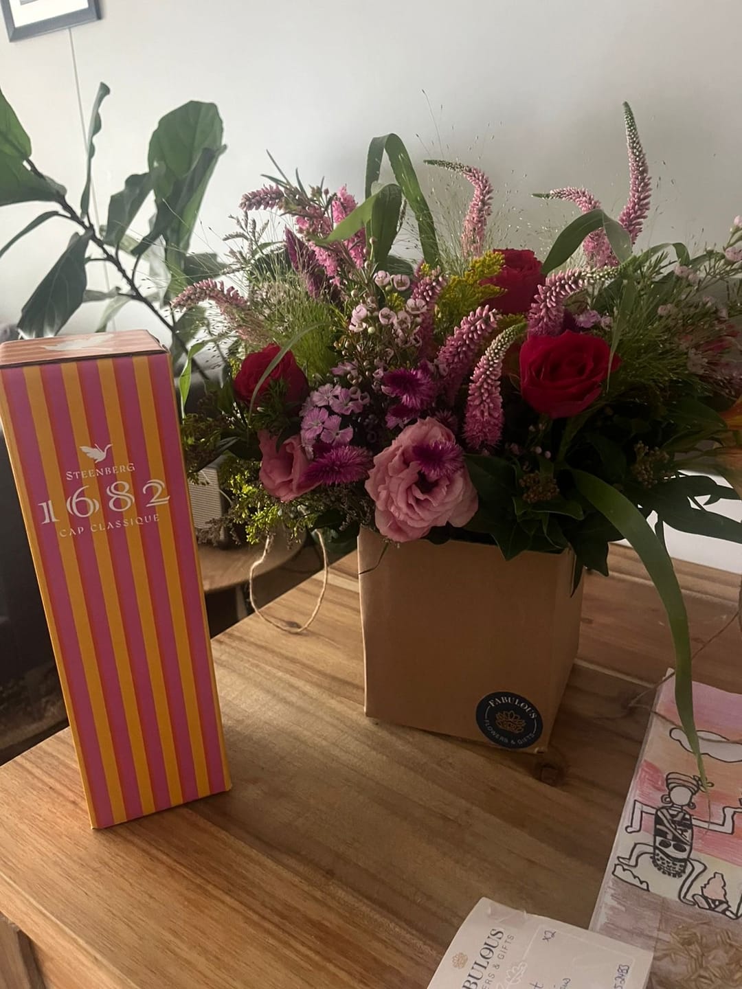 Customer photo review of Summer Delight Posy Box
