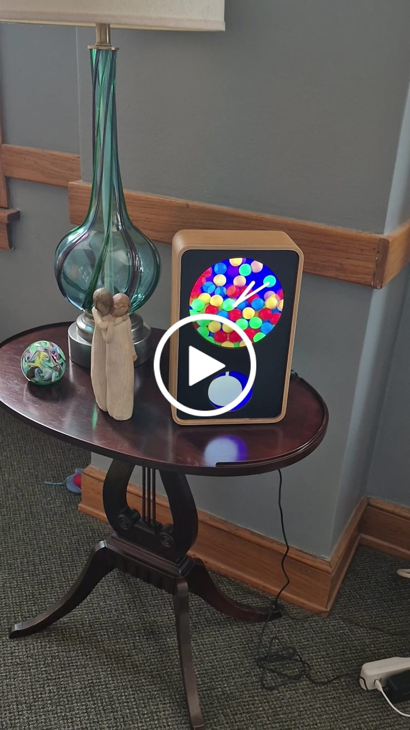 Customer video review of Klydoclock