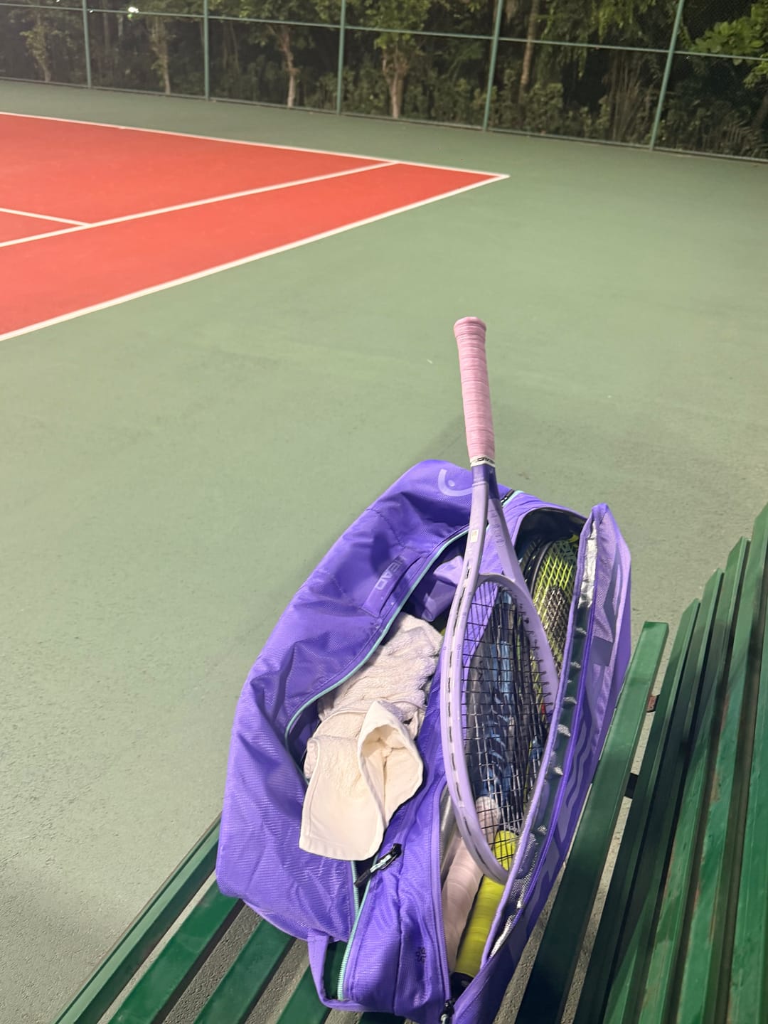 Customer photo review of SAC DE TENNIS HEAD TOUR L VIOLET 9R