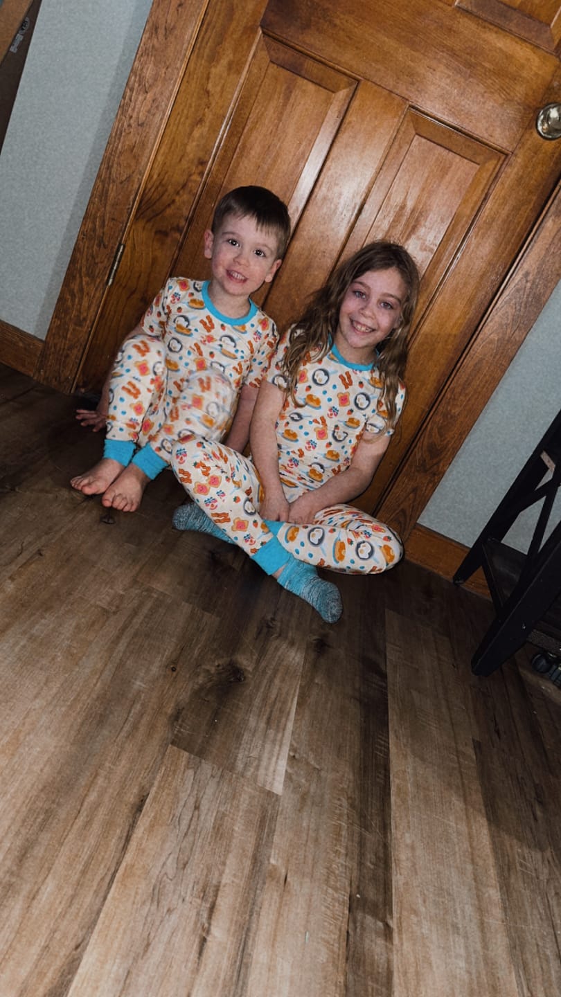 Customer photo review of Breakfast Buddies Two-Piece