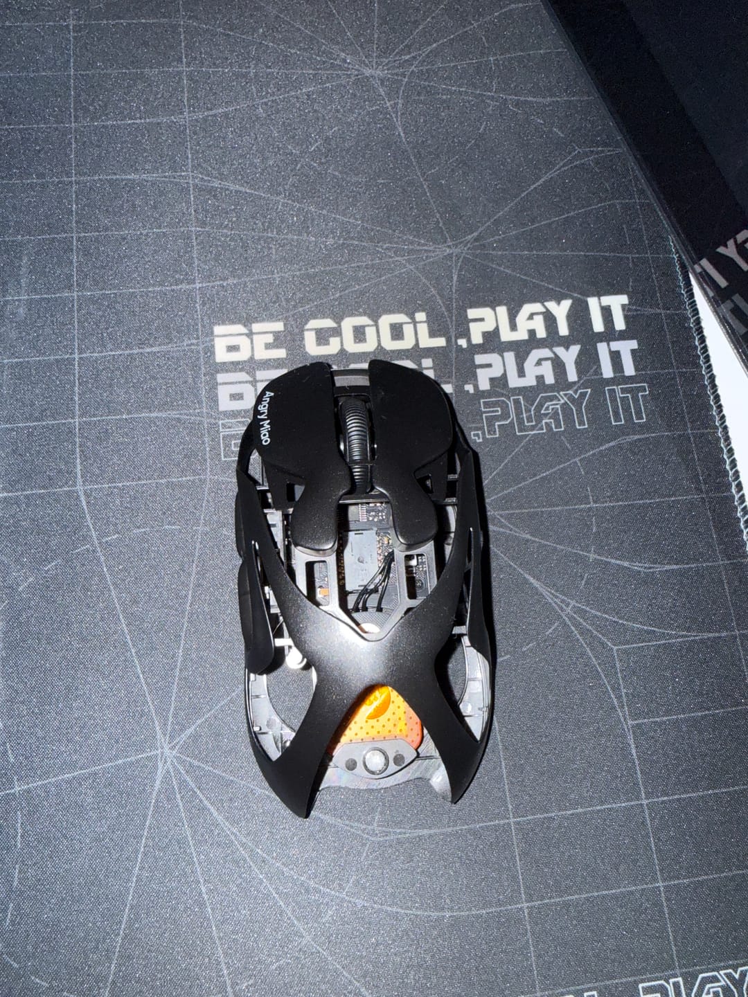 Customer photo review of Angry Miao Infinity Magnezyum Wireless Mouse
