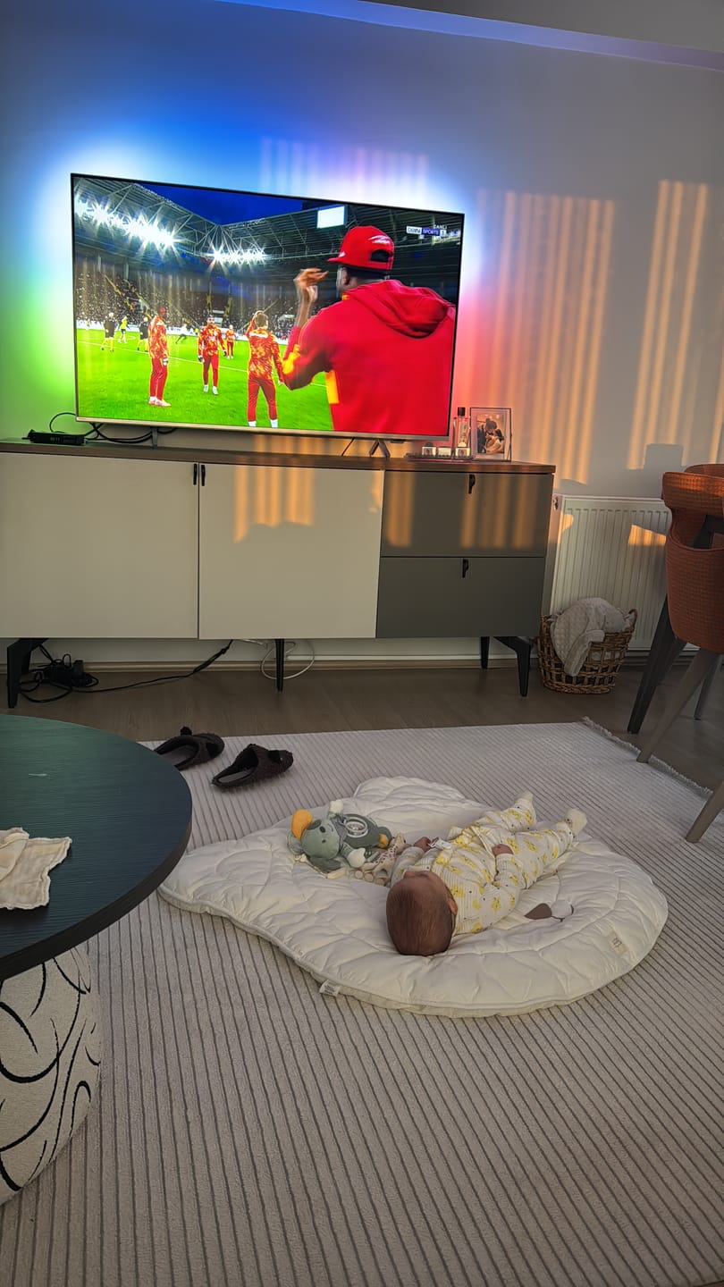 Customer photo review of Kaydırmaz Tabanlı Yuvarlak Emekleme Minderi Ayıcık 100x100
