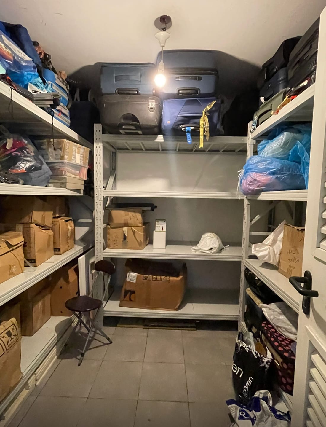 Customer photo review of מדפים מודולריים למחסן כוננית מתכת מודולרית 200/60/200
