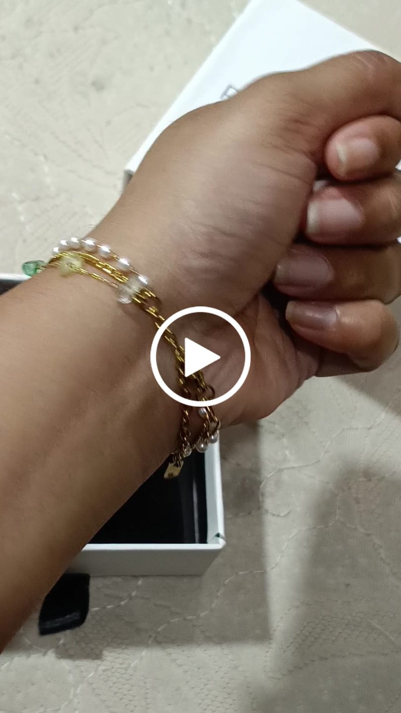 Customer video review of Minimalist Pearl Three Layered Bracelet