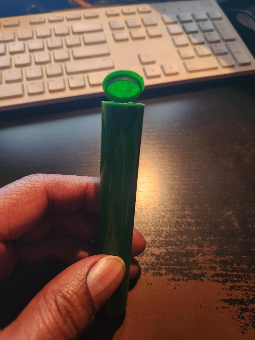 Customer photo review of New Customer Free Gift: Single Promo Pre-Roll + Carry Case