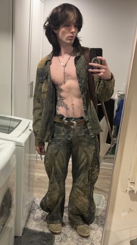 Customer photo review of Personsoul Circle Totem Asymmetrical Curved Jeans