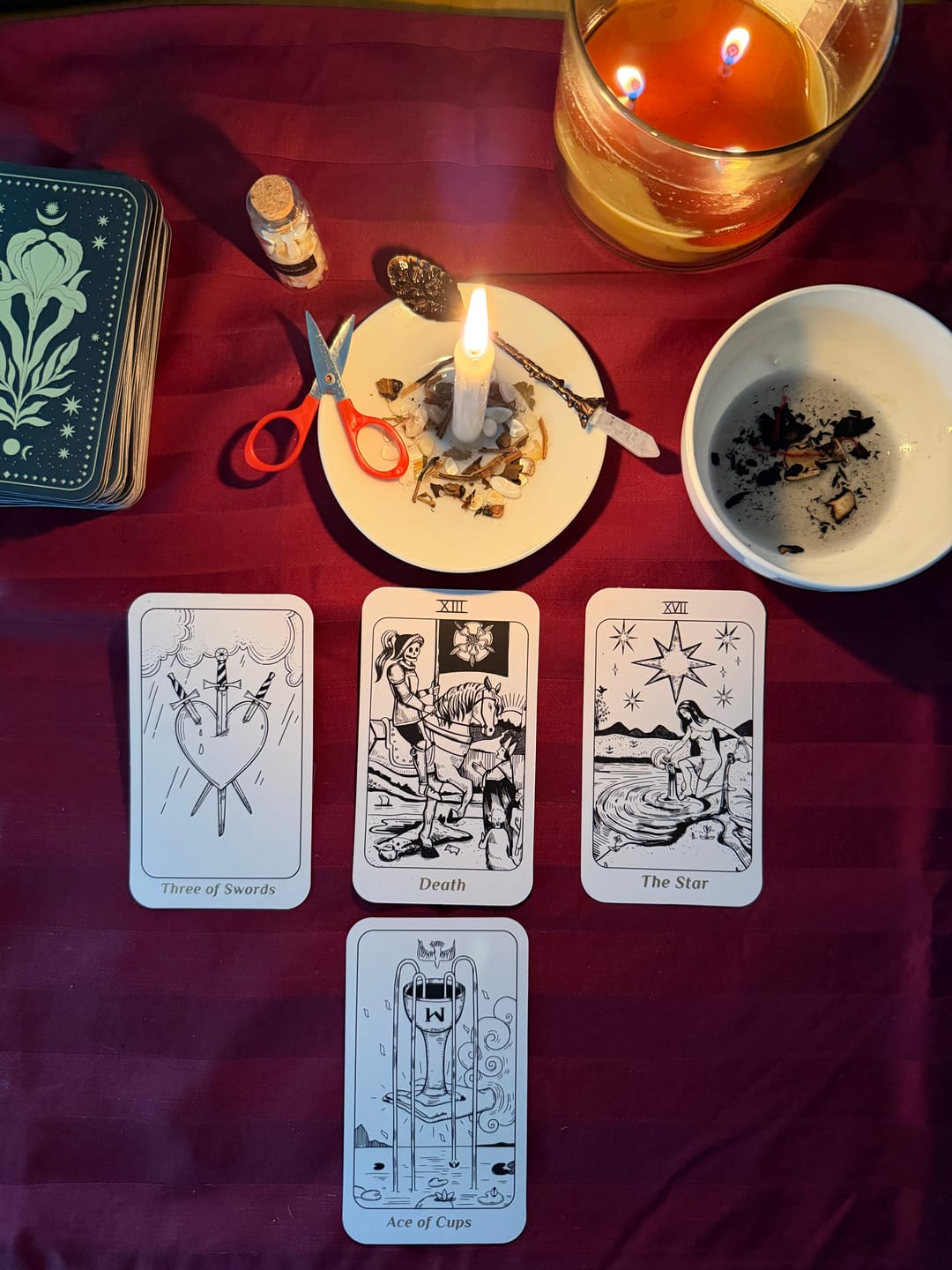 Customer photo review of Witchcraft Starter Kit + FREE Tarot Card Deck