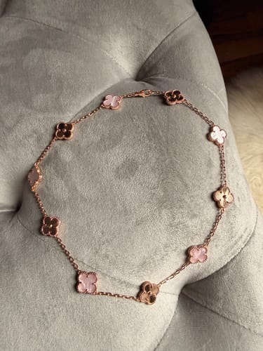 Customer photo review of VINTAGE PINK AND PINK GOLD NECKLACE 10 MOTIFS