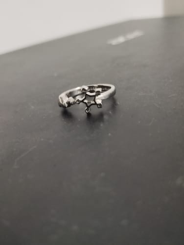 Customer photo review of WINTER.0101.CN Ring