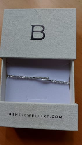 Customer photo review of Elara Luminé Bracelet