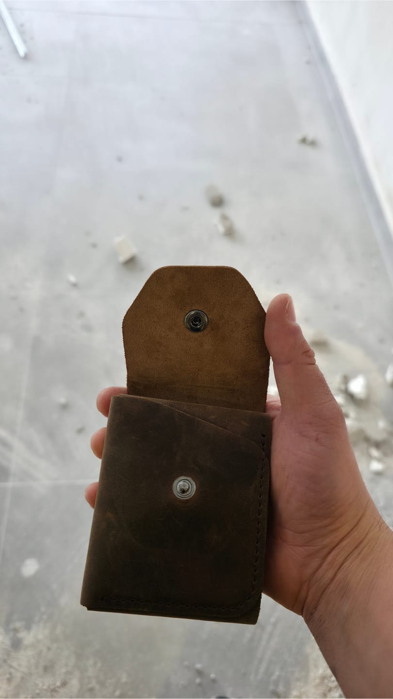 Customer photo review of Arvenzo - El Yapımı Hakiki Deri Erkek Cüzdanı