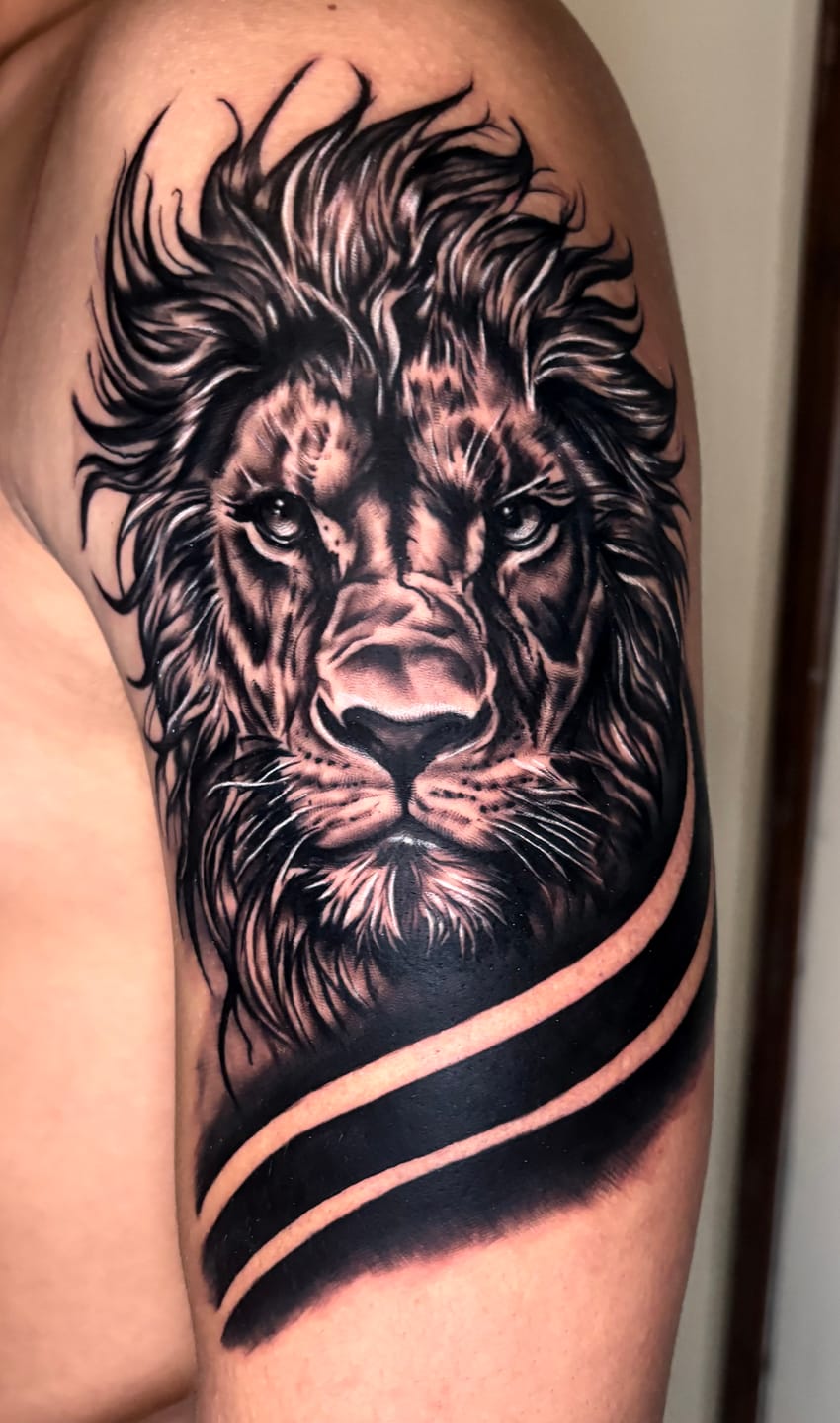 Customer photo review of JCONLY VETAR Tattoo Cartridge Needles Curved Magnum
