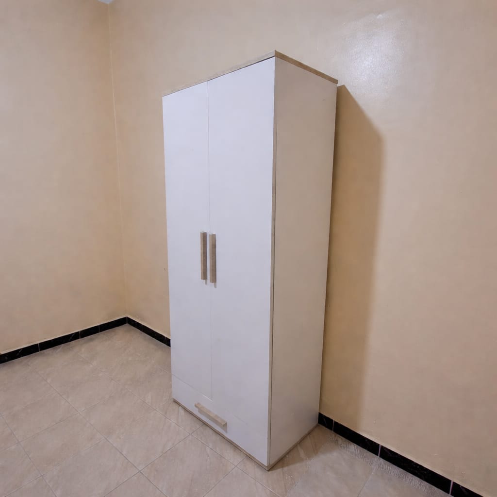 Customer photo review of NIPTON - ARMOIRE - 190x80x35 cm