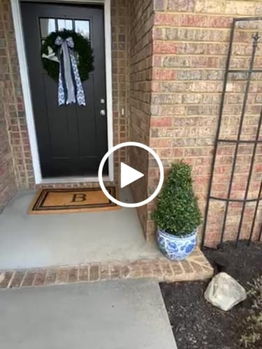 Customer video review of Sea Breeze Ikat Wreath Ribbon