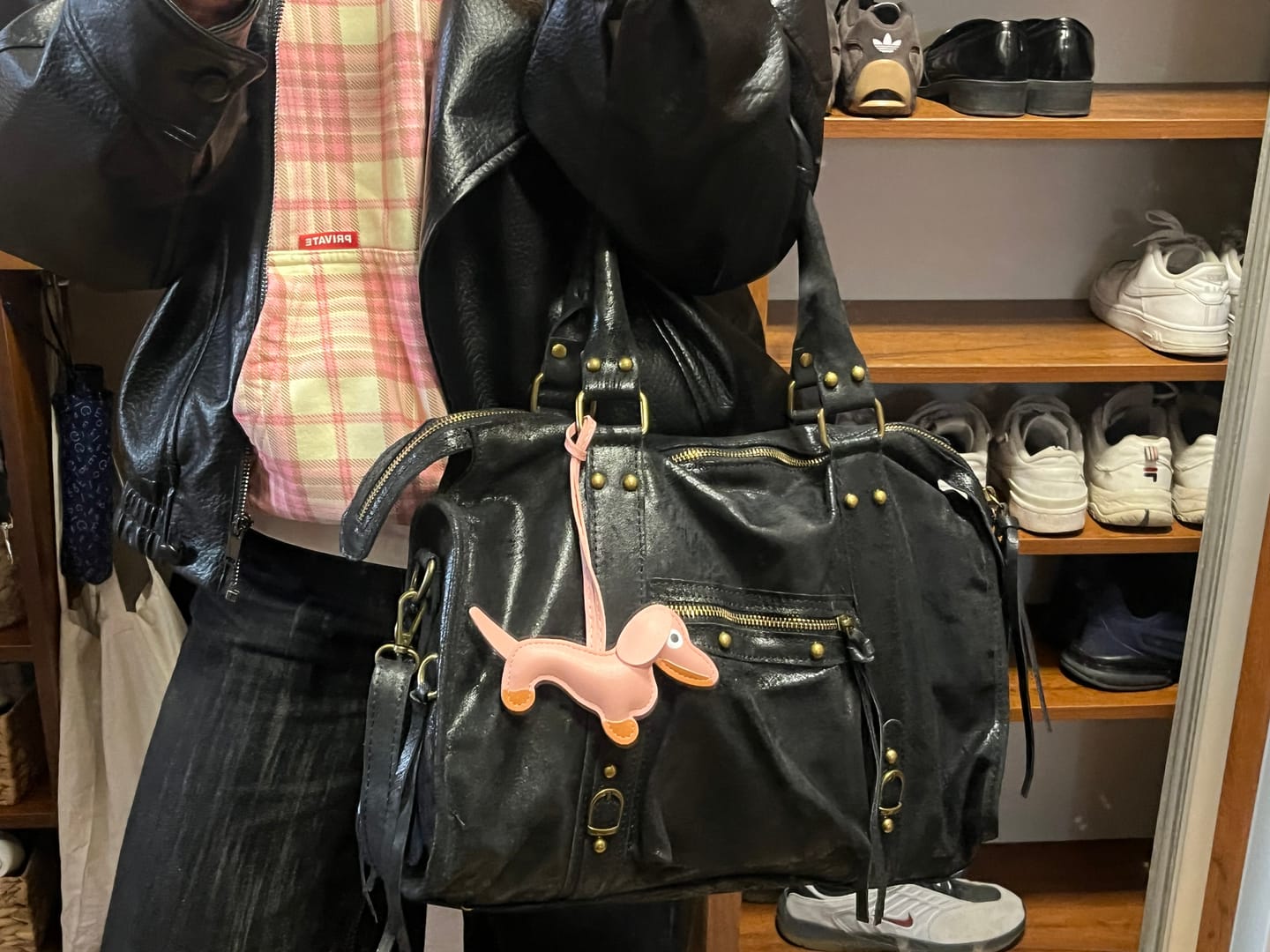 Customer photo review of It girl bag black