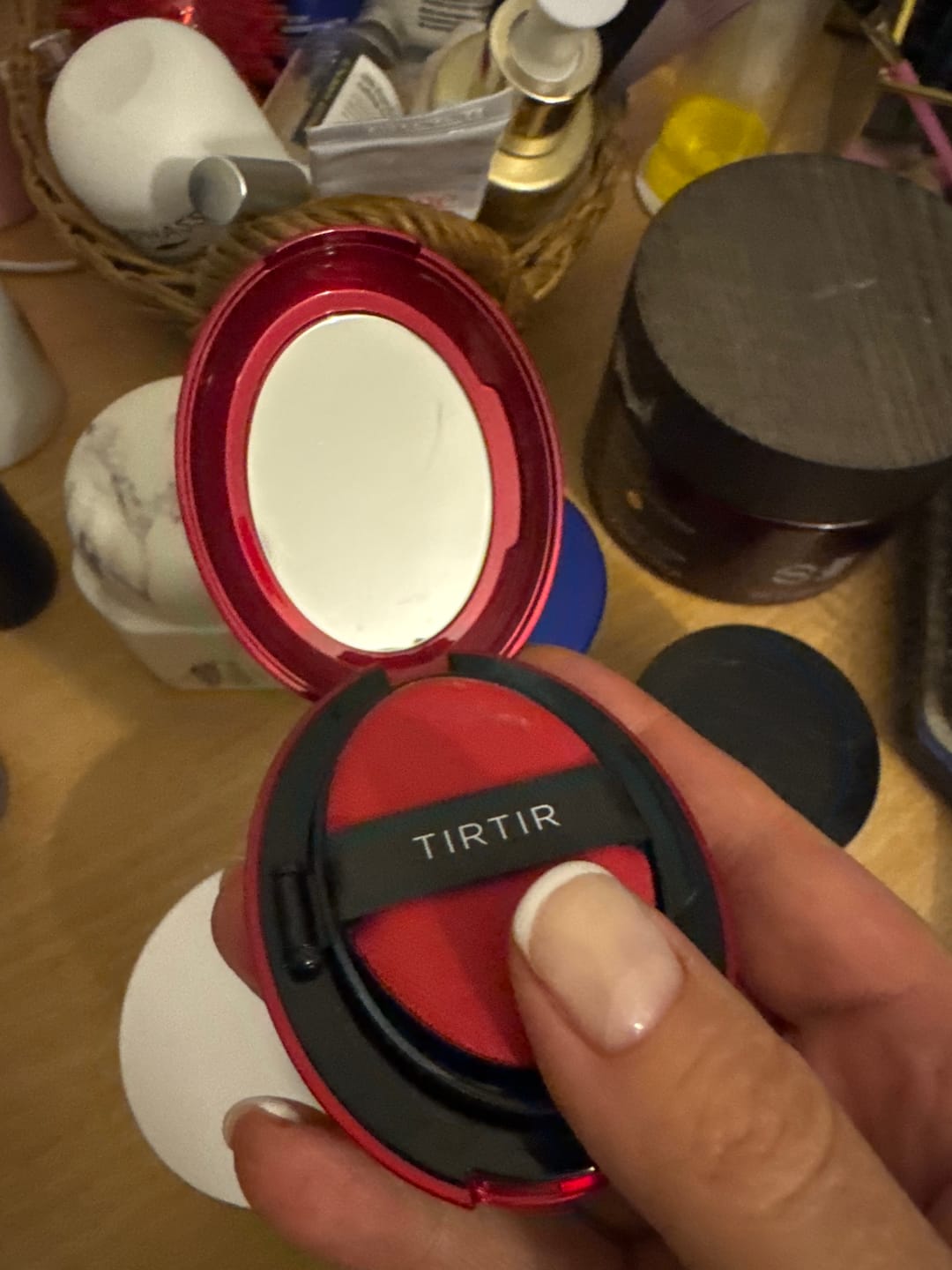 Customer photo review of Noturīgs kušons ar daļēji matētu noslēguma akcentu TIRTIR Mask Fit Red Cushion SPF40 PA++