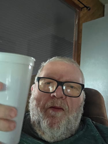 Customer photo review of Plantation Blue 100% Jamaica Blue Mountain Coffee - Dark Roasted Whole Beans (8oz)