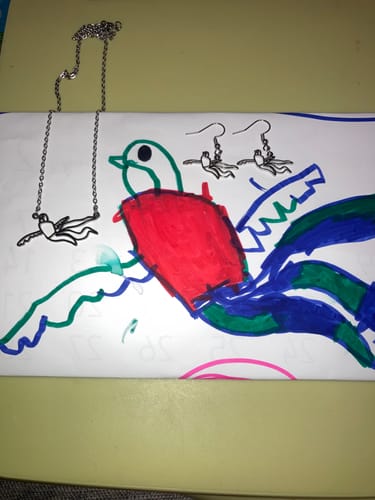Customer photo review of 【期間限定販売:3/9～3/15】お絵描きが素敵なアクセサリーに大変身♪お絵描きアクセサリー