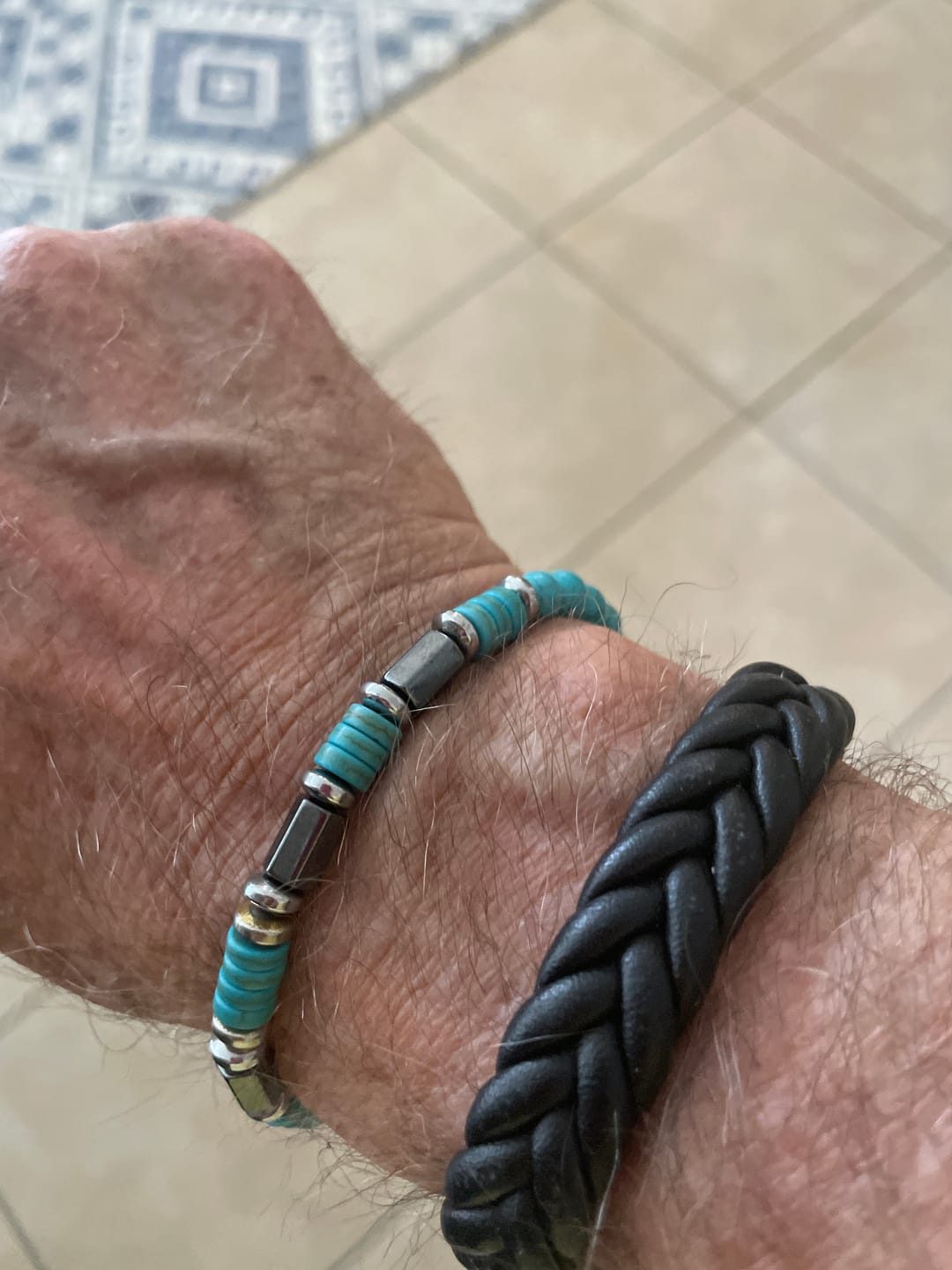 Customer photo review of High-Content Cinnabar Red String Bracelet – Handmade Feng Shui Protection & Good Luck Charm Jewelry for Prosperity & Strength