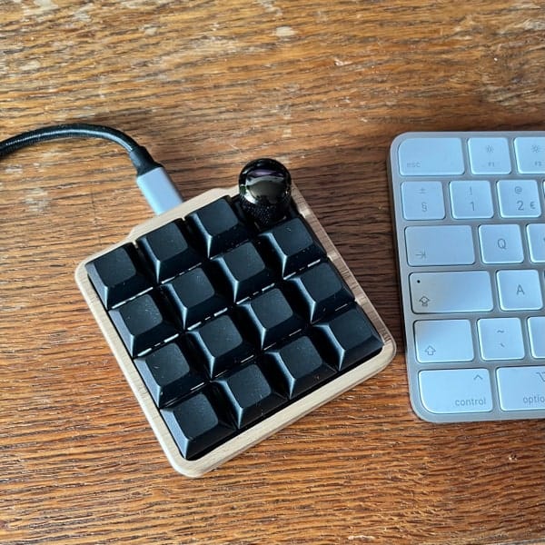 Customer photo review of KLAWOS macropad