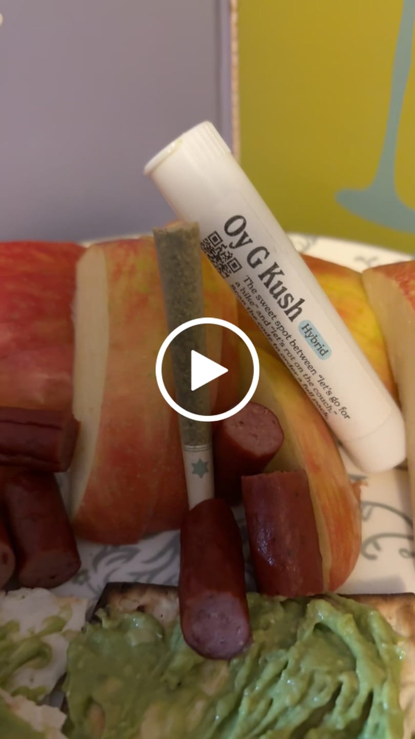 Customer video review of Puff Puff Passover Advent Calendar