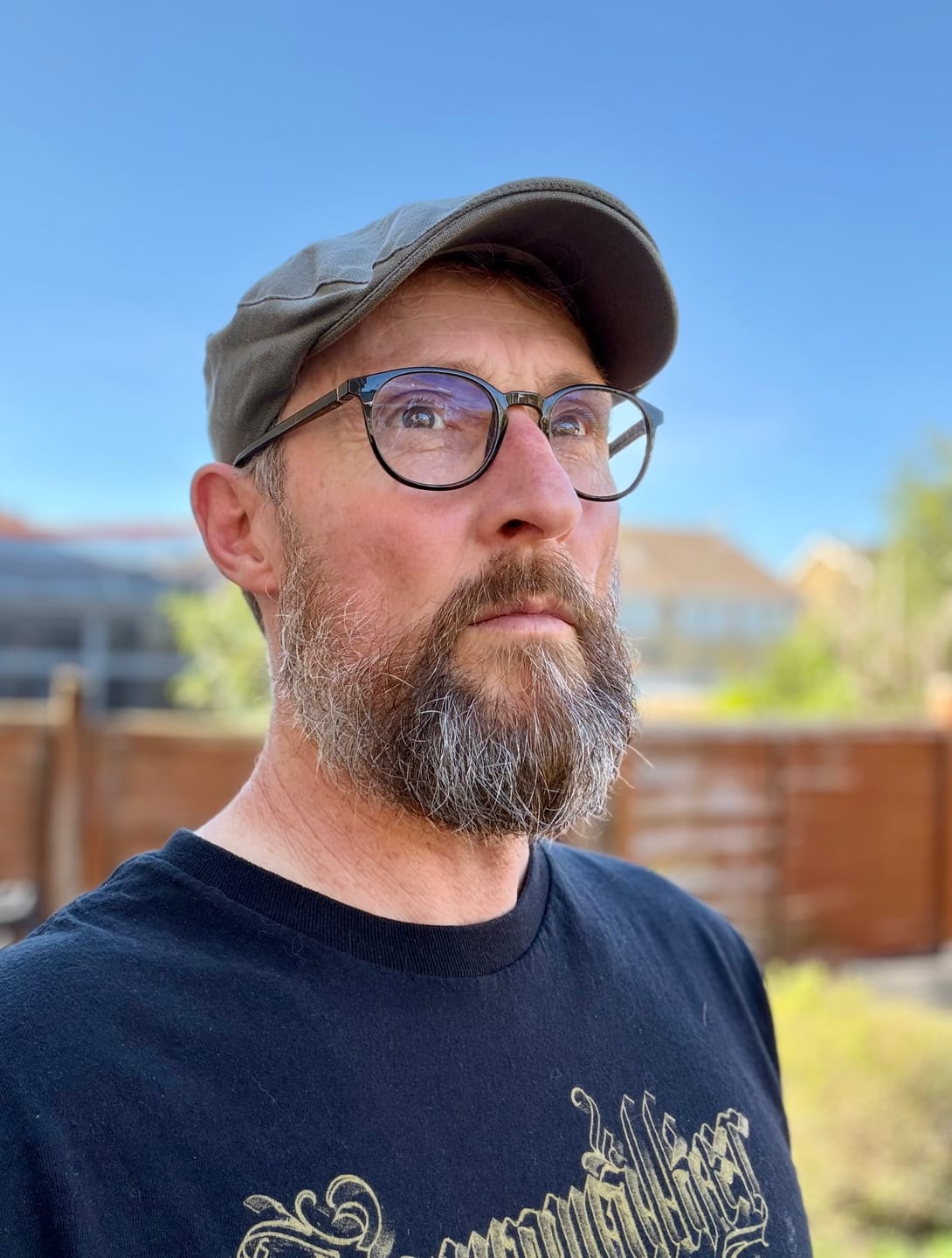 Customer photo review of Donegal Touring Cap Linen