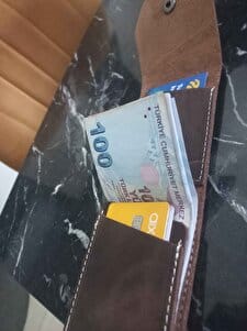 Customer photo review of Arvenzo - El Yapımı Hakiki Deri Erkek Cüzdanı