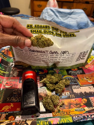Customer photo review of Permanent Gas THCA Flower