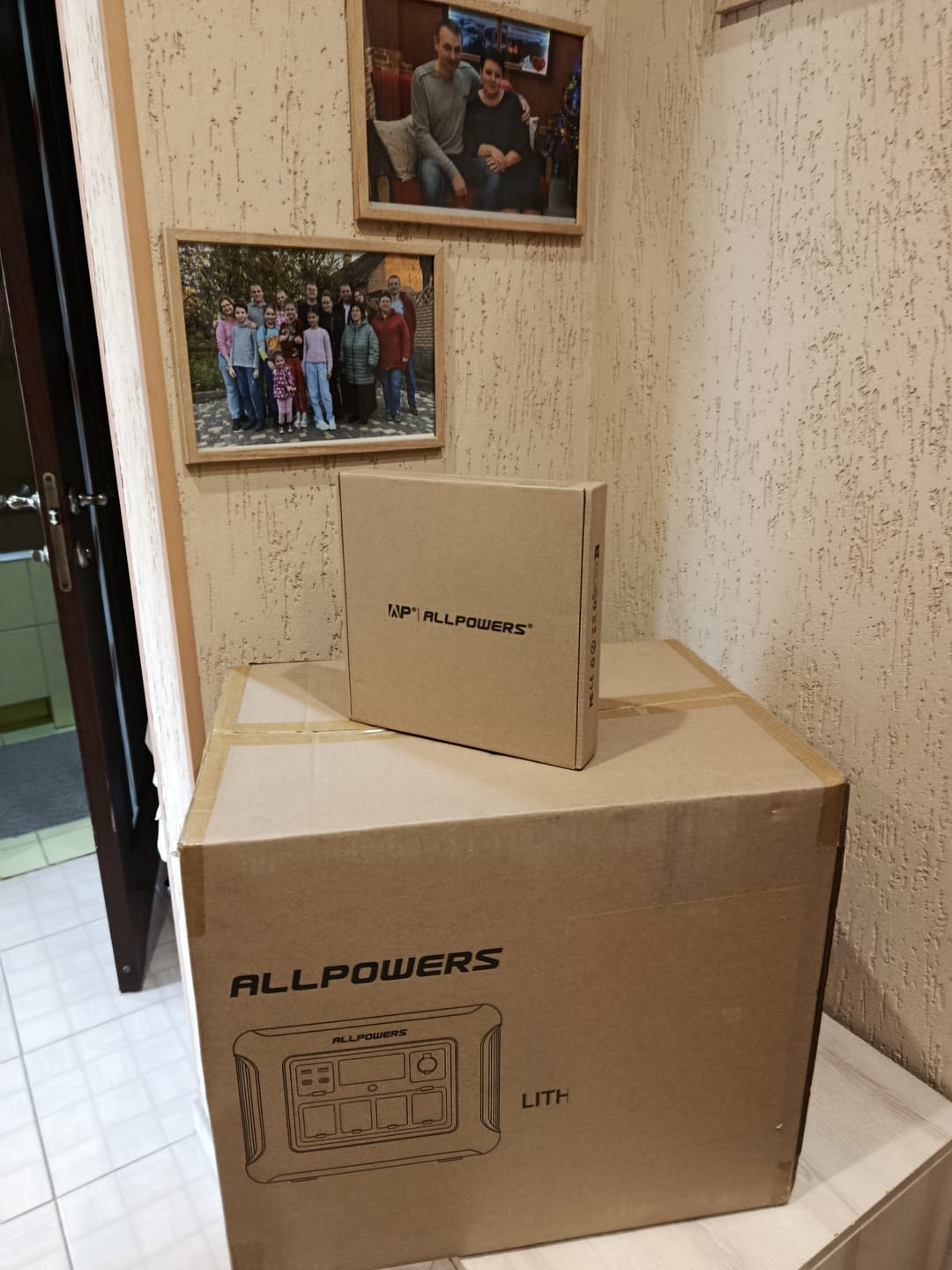 Customer photo review of ALLPOWERS R1500 Portable Power Station 1800W 1152Wh LiFeP04 Battery