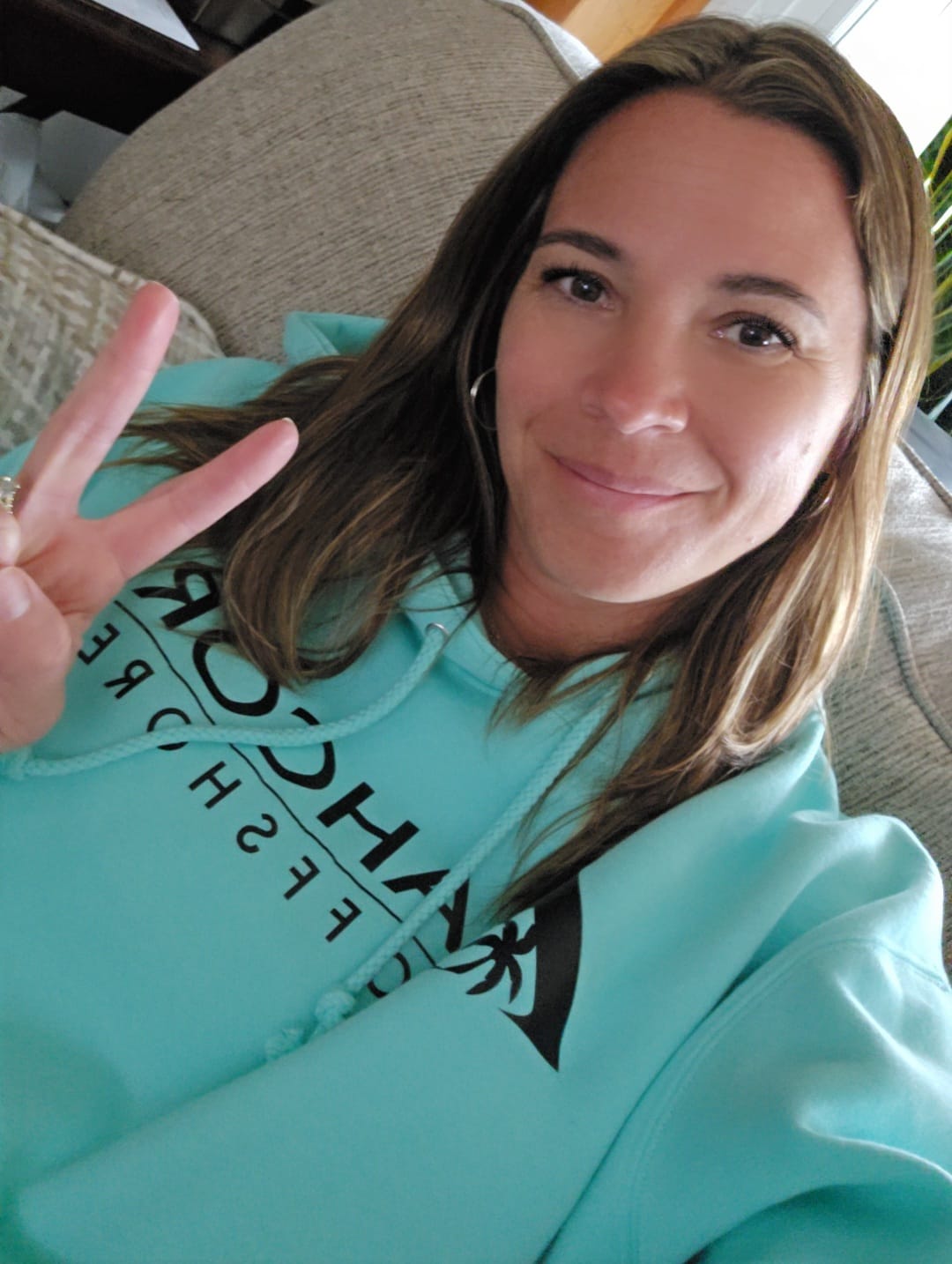 Customer photo review of AHCOR - Hoodie Sweatshirt