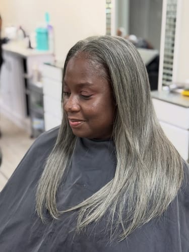 Customer photo review of Luvwin Salt & Pepper Gray Straight Layered Cut Beginner Friendly Glueless Wig 100% Human Hair