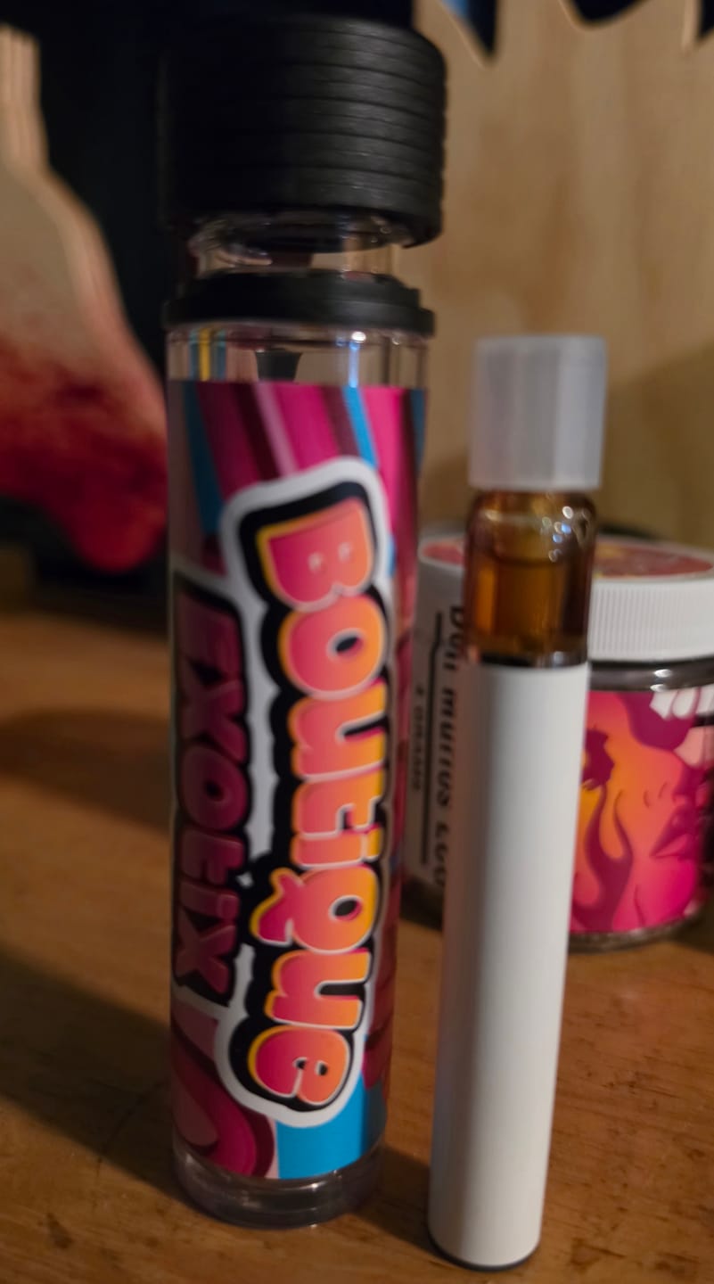 Customer photo review of Boutique Exotics Live Rosin Disposable - 0.5 Gram