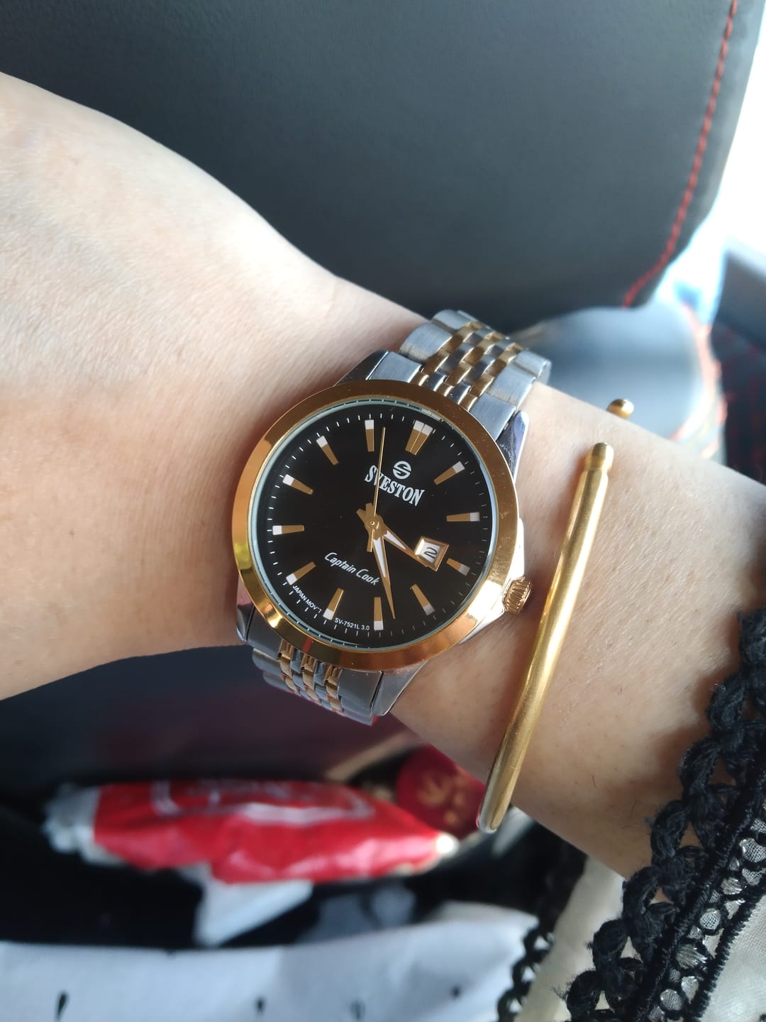 Customer photo review of Captain Cook