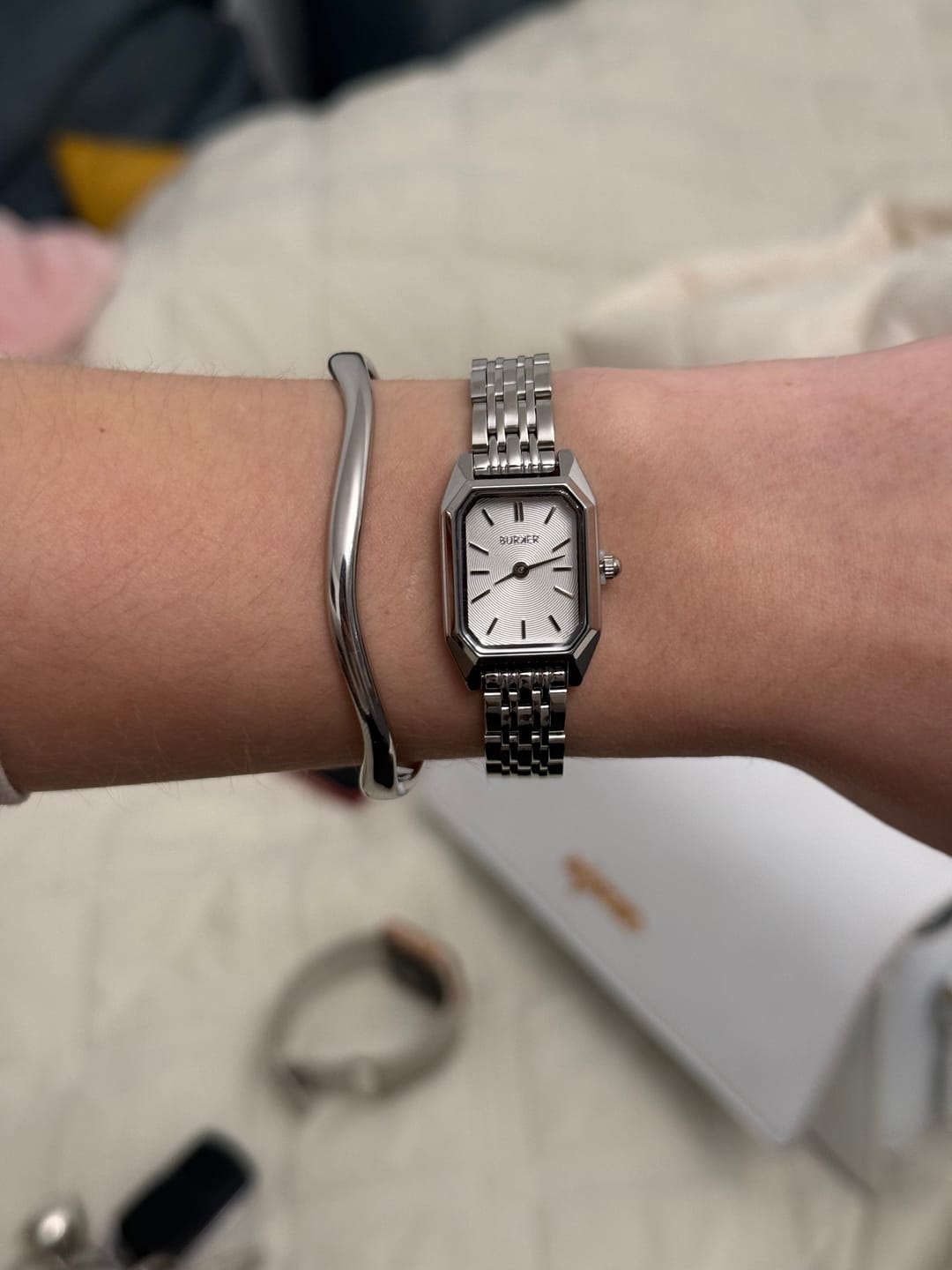 Customer photo review of Isabell Petite Silver