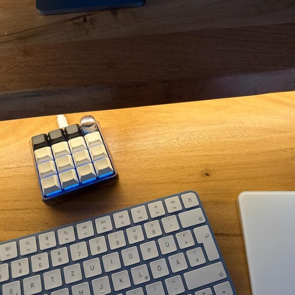 Customer photo review of KLAWOS macropad