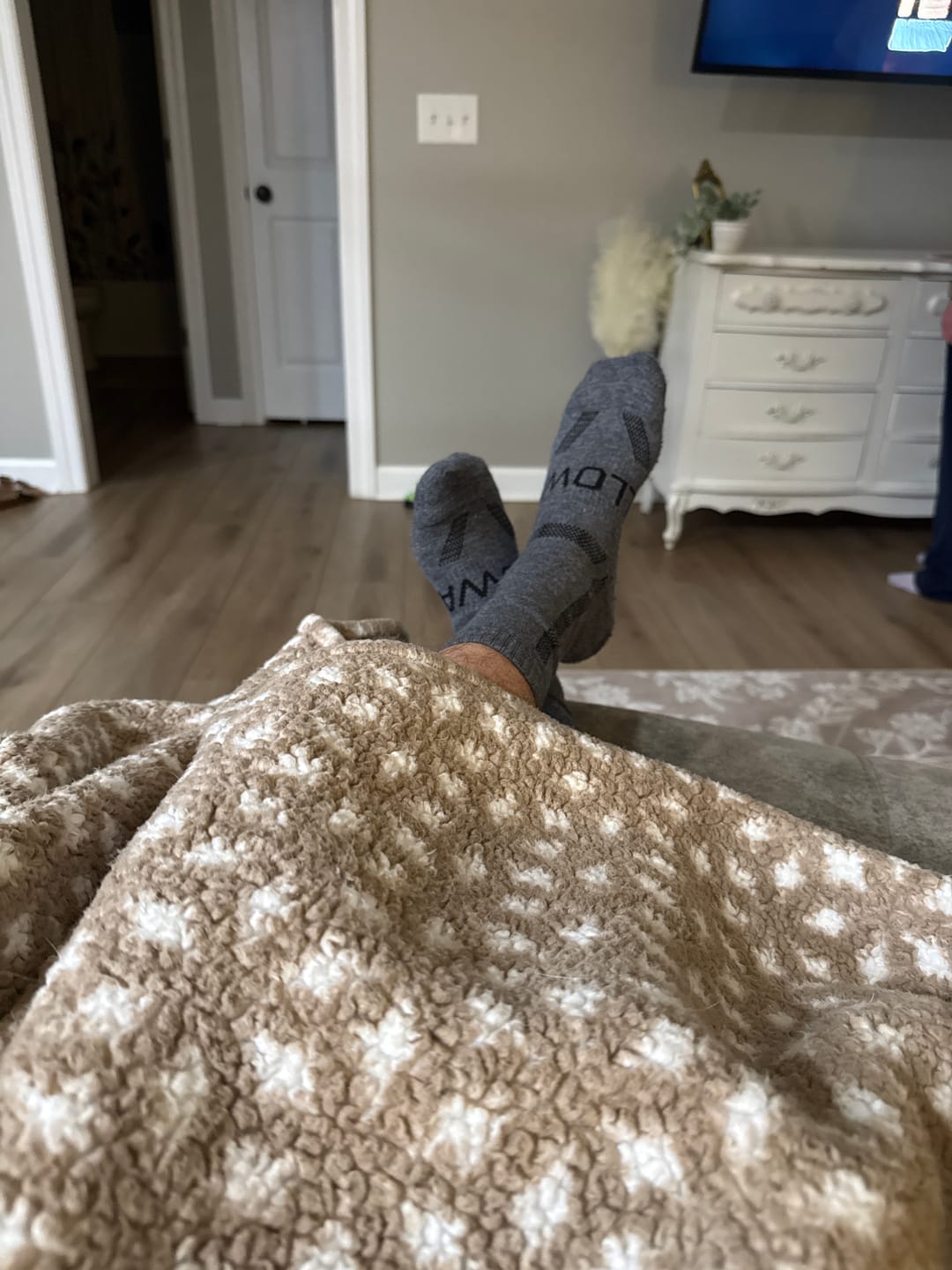 Customer photo review of Men's Alpaca Socks