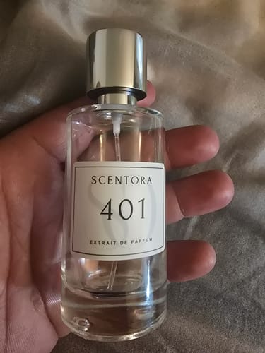 Customer photo review of The Scentora Vault
