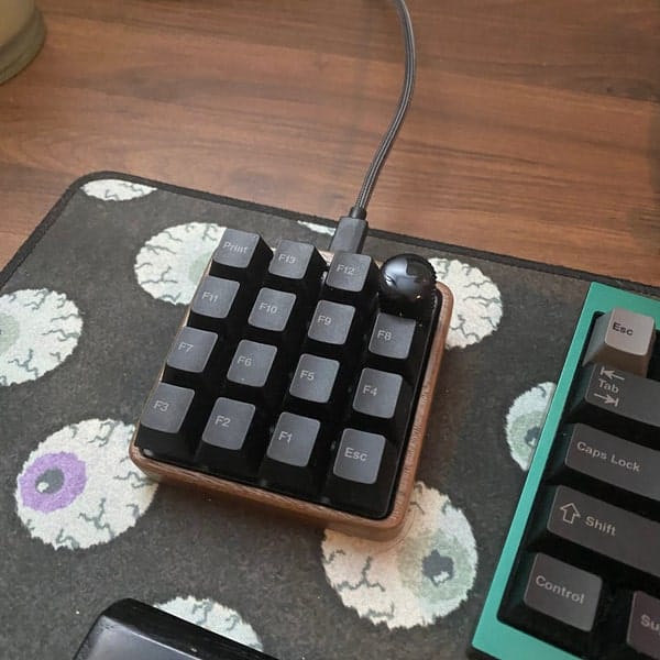 Customer photo review of KLAWOS macropad