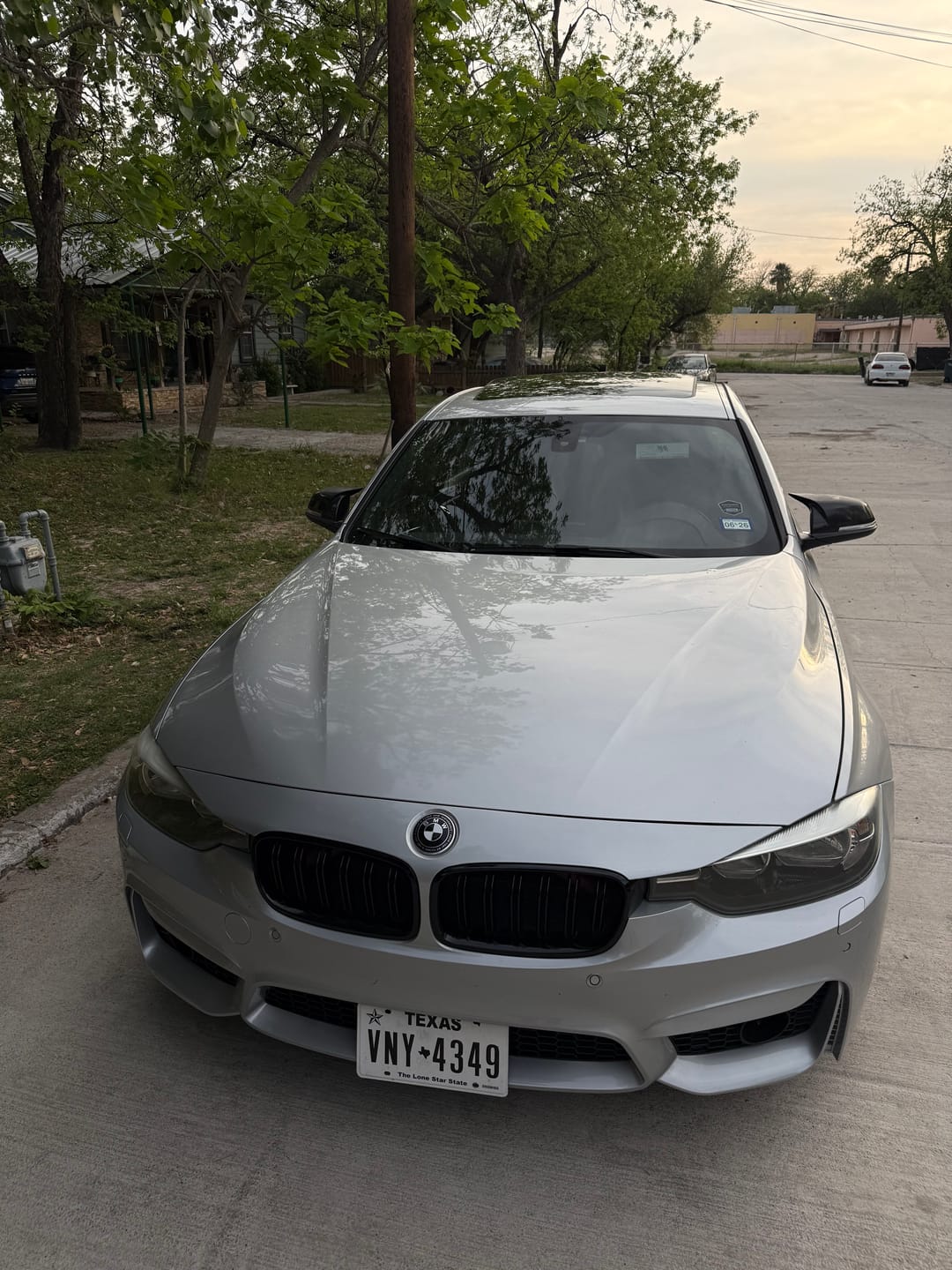 Customer photo review of BMW 50TH ANNIVERSARY EMBLEM BADGES - BLACK & WHITE