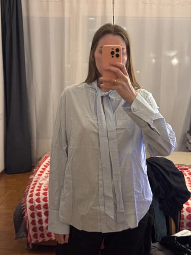 Customer photo review of Harper Back-Tie Long Sleeve Blouse