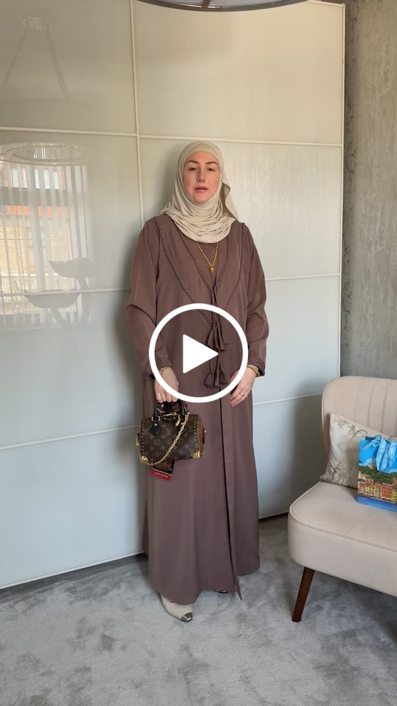 Customer video review of 2ND:SKIN hijab set 'Shea'