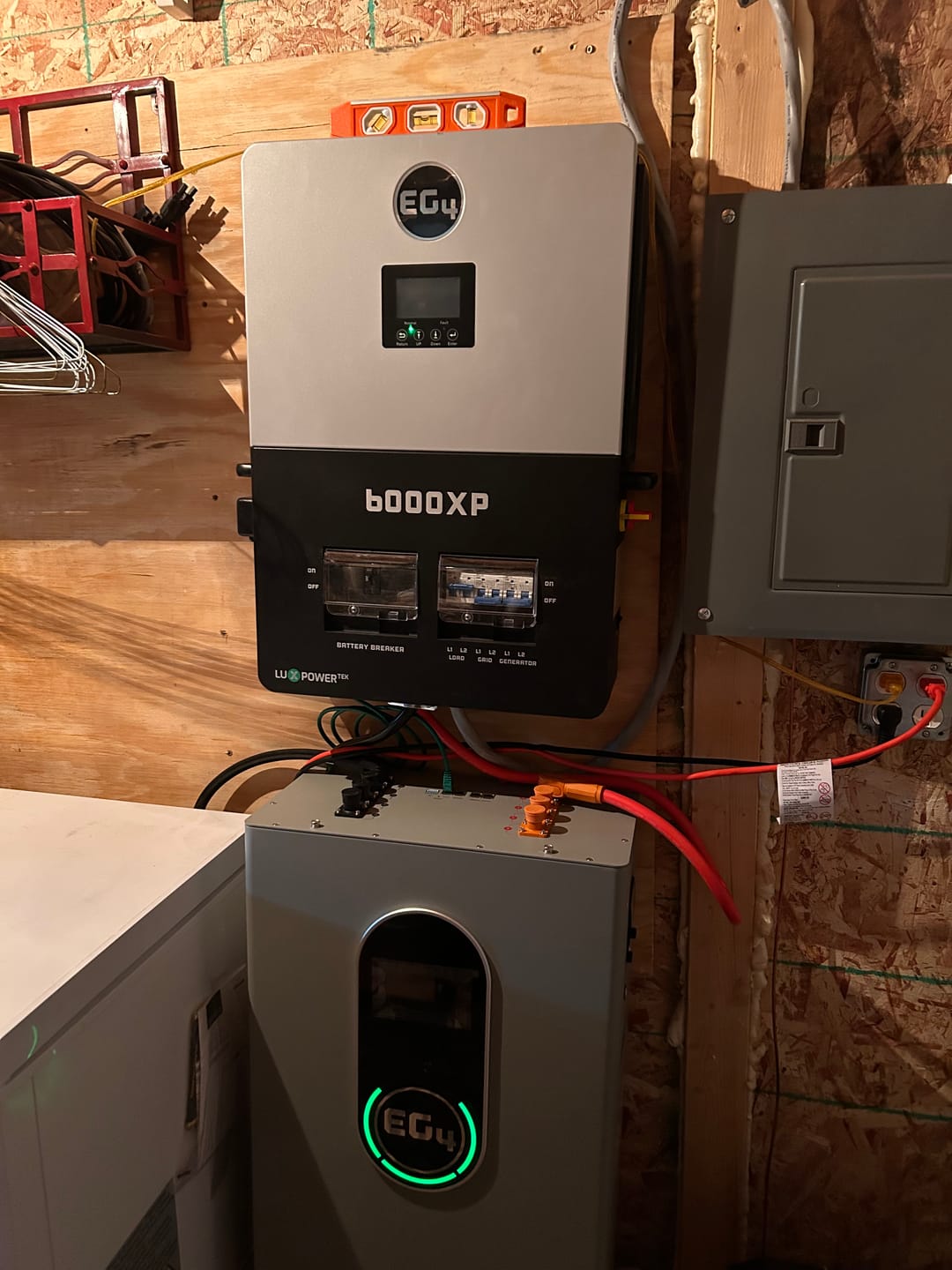 Customer photo review of E-Book: The Beginner’s Guide to DIY Solar: How to Install Your Own DIY Solar System Step-by-Step (FREE WITH PURCHASE OVER $500)