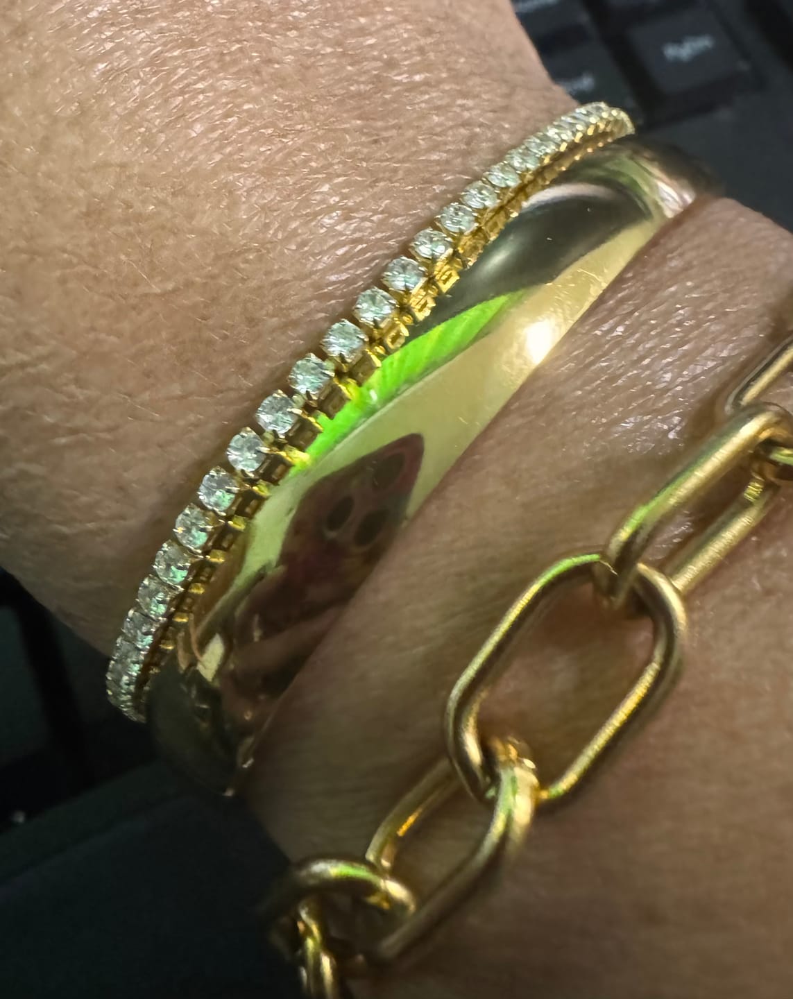 Customer photo review of Tulum Chunky Paperclip Bracelet