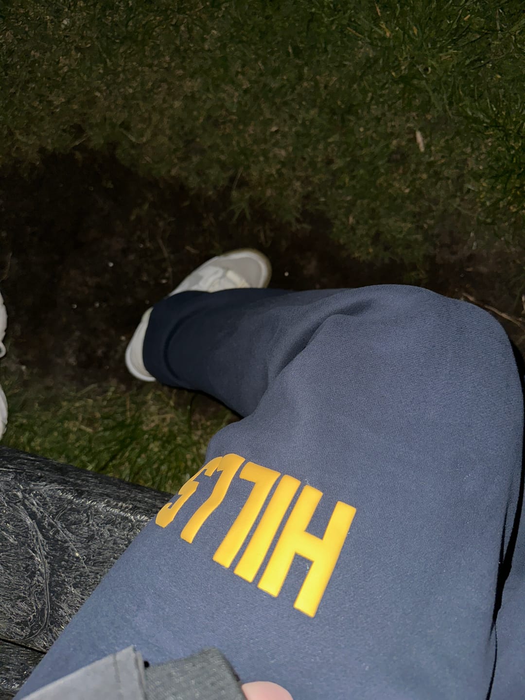 Customer photo review of GATED COMMUNITY STRAIGHT LEG SWEATPANTS AMBER/NAVY
