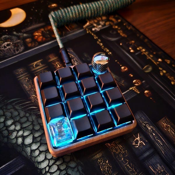 Customer photo review of KLAWOS macropad