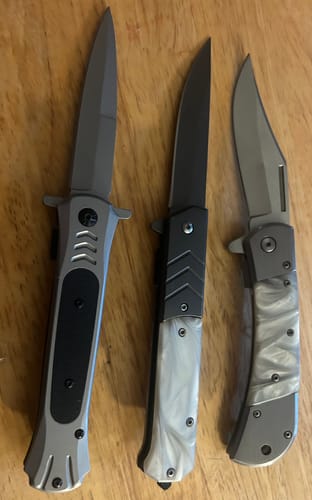 Customer photo review of MYSTERY KNIVES BOX™