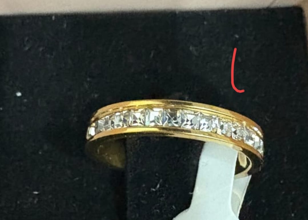 Customer photo review of Stones Band Ring