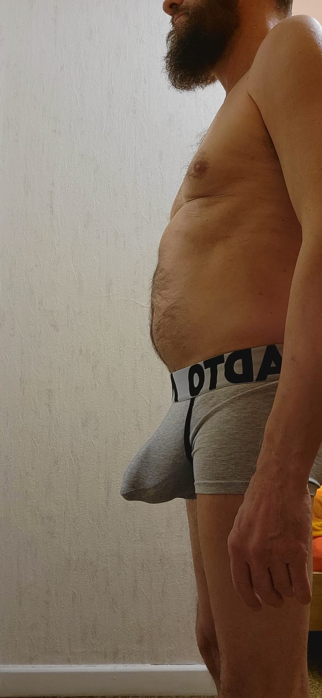 Customer photo review of 2 Pack Men's Gun and Bullet Separation Large Pouch U-Convex 3D Cut Loose Trunks