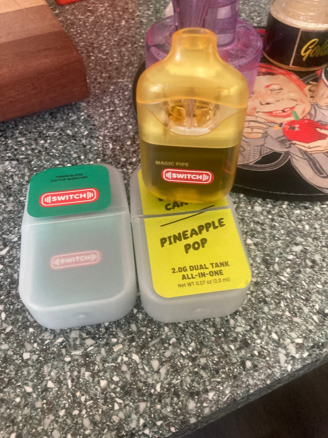 Customer photo review of Switch - 2G Banana Candy/Pineapple Pop