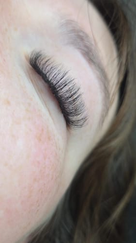 Customer photo review of Fertig Fächer Wimpern 6D  XXL Box Premade Fans